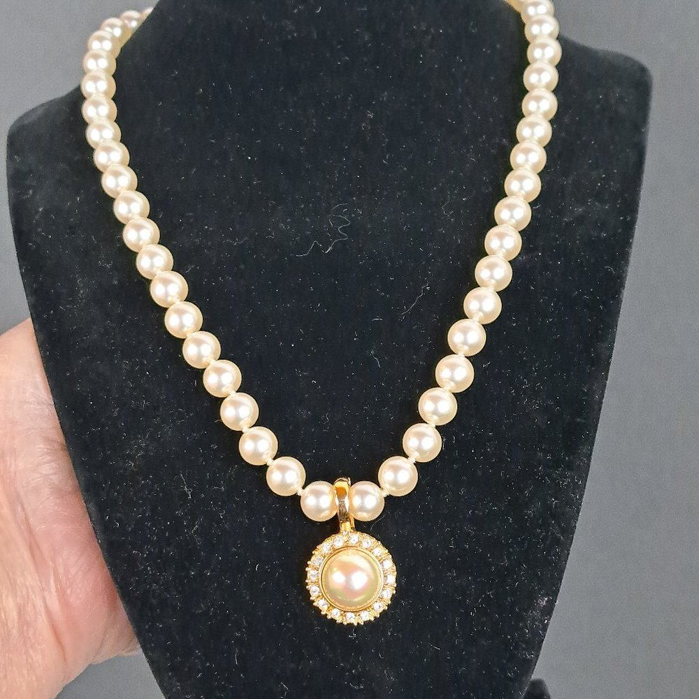 Vintage Roman Faux Pearls & Faux Pearl/Crystal Pendant Enhancer - Picture 5 of 16